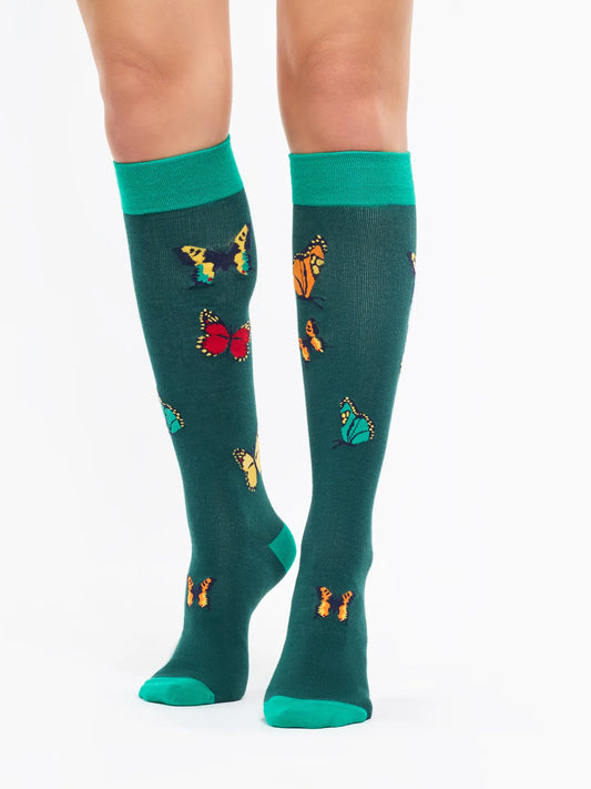 knee-high-socks-lovely-butterflies-00/0014853a0679207cdeb4a6eebcad29f89455b462