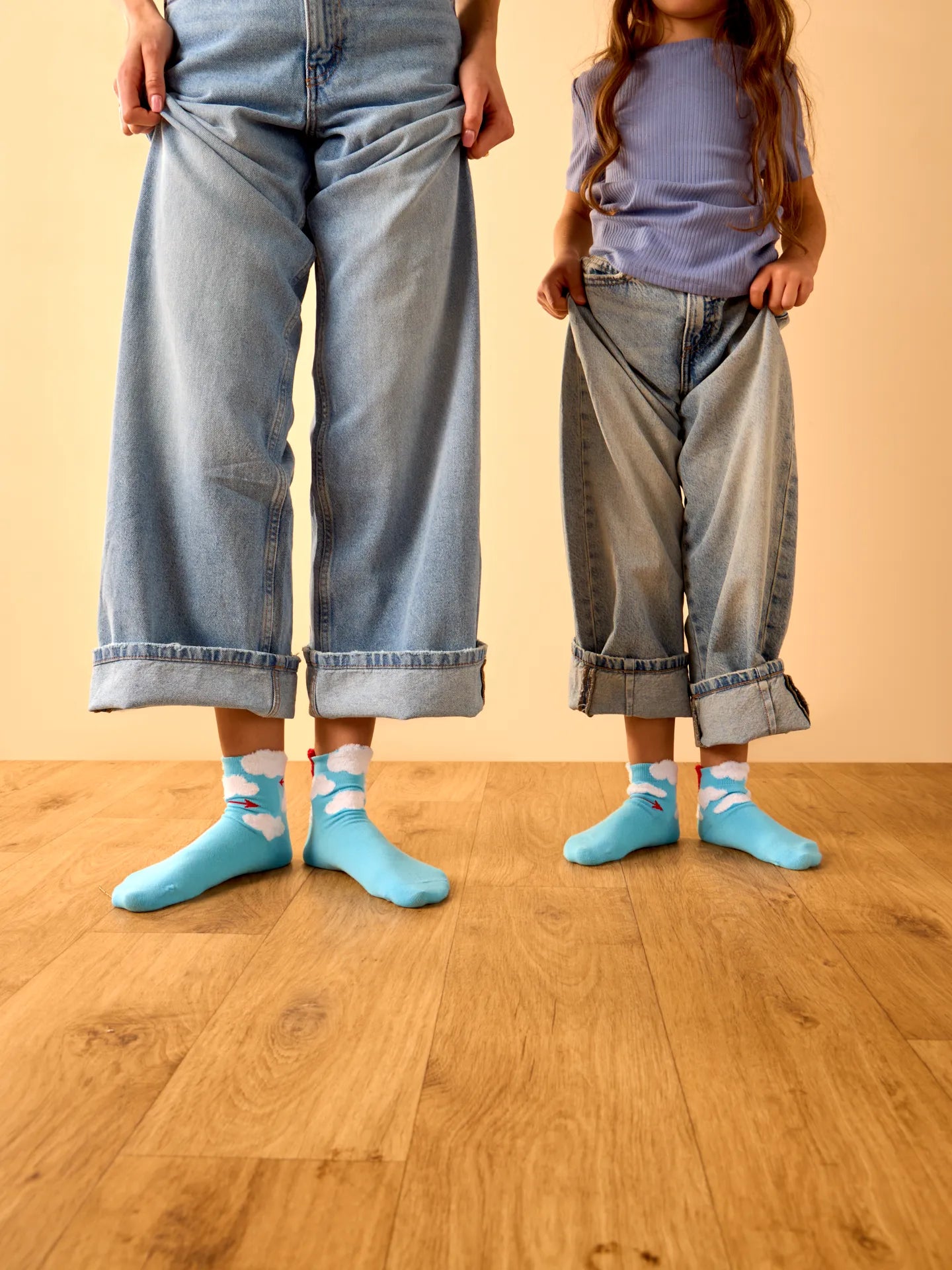 girls-cutecore-socks-love-in-the-air-0c/0cc97f286103f6da605a6bf29afa93fd6cbef547