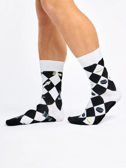 regular-socks-chess-checkers-10/1034474abd0d0fd155a6104f454d6e9e2095ffe2