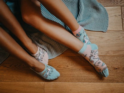 no-show-socks-rainbow-unicorn-d6/d6f36227c390cfe8164af94794e3a1e7fce50d04