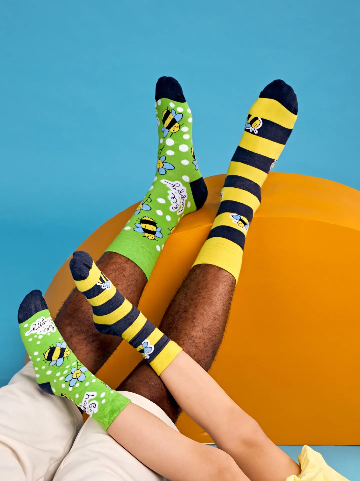 kids-socks-bees-1-b9/b99b35d0996527999ae66e8ed1f23d1308ec41d9