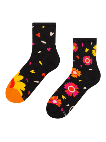 Lustige Crewsocken Liebt mich, liebt mich nicht