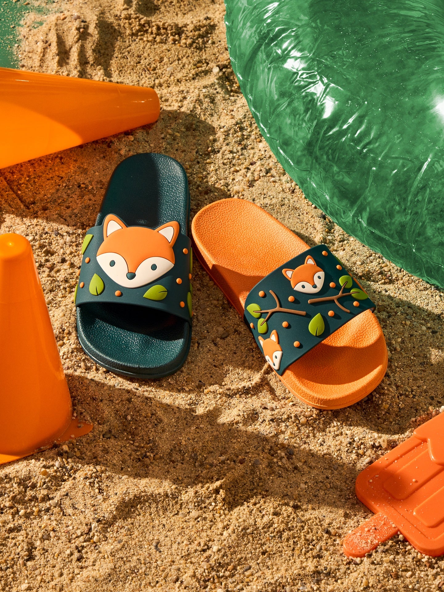 kids-slides-little-fox-02-32/327da7ca173dc087aa86b43699f20fdf5edfec6f