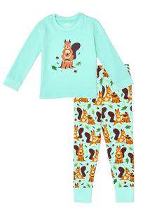 Lustiger Pyjama für Kinder Eichhörnchen im Wald