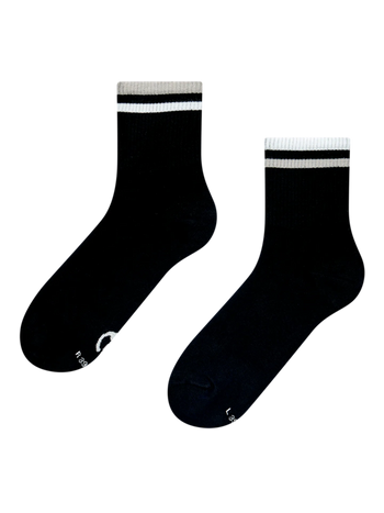 Crewsocken Schwarze und weiße Streifen