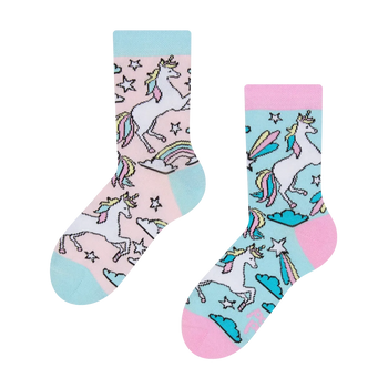 Lustige Kindersocken Regenbogen-Einhorn