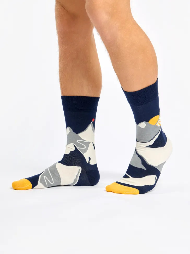 bamboo-regular-socks-mountain-sunset-44/44bfaf9bf49fa9c50592464bade39276070292f9