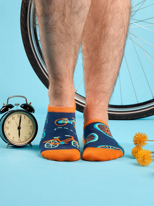 sneaker-socks-orange-bicycle-47/47fbadad8d967768bd010df6e40ff904e9d9de9c