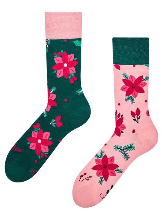 regular-socks-pink-christmas-roses-4d/4d668ce598b5b1d5569c4d89f822a940110af1c2