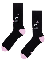 warm-socks-cats-gaze-1-66/66074c0a1d08891a921d0826b826f6e4244c5689