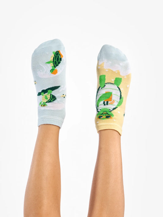 kids-ankle-socks-turtle-the-surfer-okt-cb/cbbf3bc4c04b63af7eb764c0714fa9d739e9938b