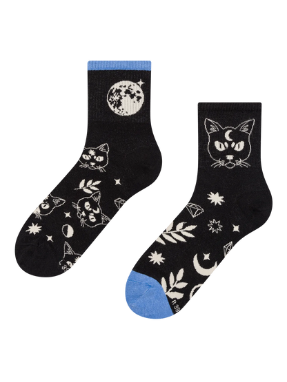 crew-socks-cat-moon-62/62175797899a27382c35484b135ccffe0e18813f