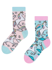Lustige Kindersocken Regenbogen-Einhorn