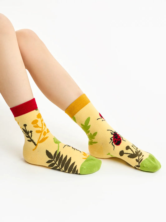 kids-socks-bugs-and-wildflowers-1-c3/c3e94902a07cd0094ab4fdc8ba2e54a376acc832