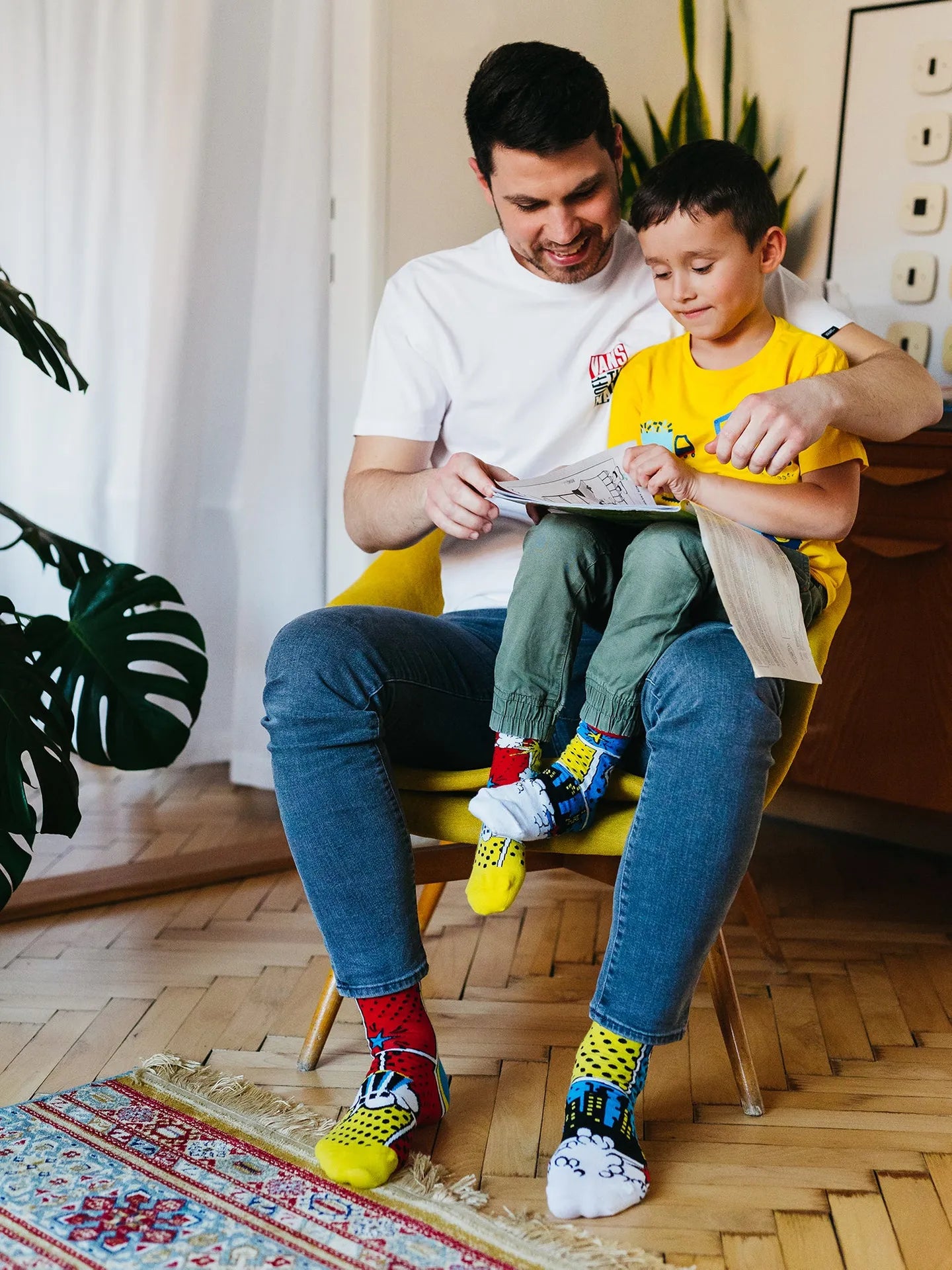 kids-socks-colourful-comics-6a/6ac06ef4a313c4888d858ed4fb7dc316734da25d