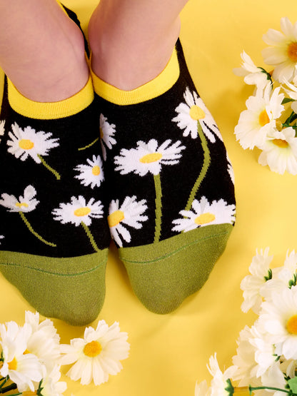 sneaker-socks-daisies-at-night-72/727250199b187bc1c21adf64d76655a41f1c7ab2