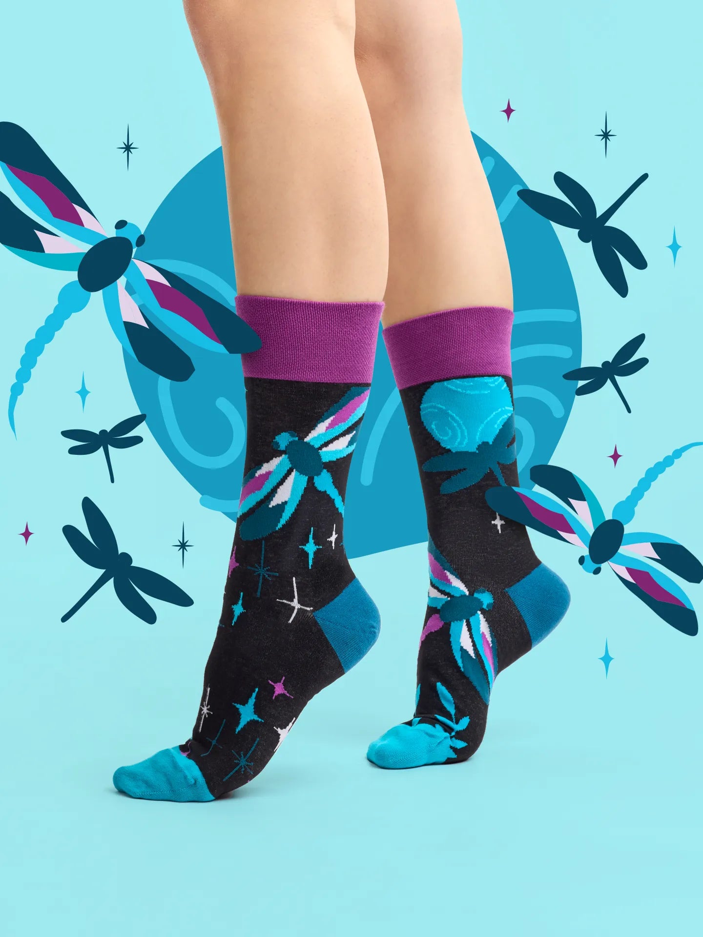 regular-socks-dragonflies-at-night-73/73dab2decd2c9e4d4093cdaca4e7b48b74d24abb