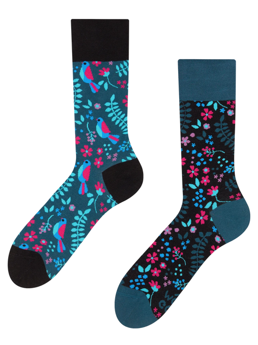 regular-socks-secret-garden-02-b0/b093cbbff1ba58f7a98e87eb89749a38939d8596