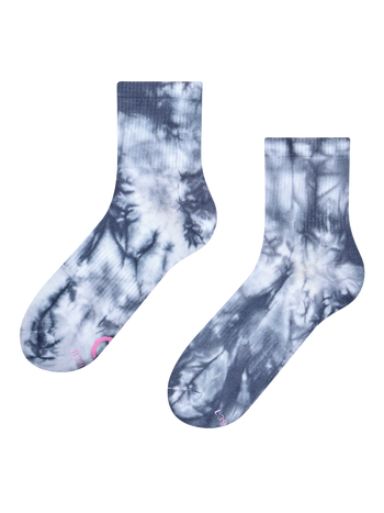 Grau-Blaue Crewsocken mit Tie-Dye-Effekt