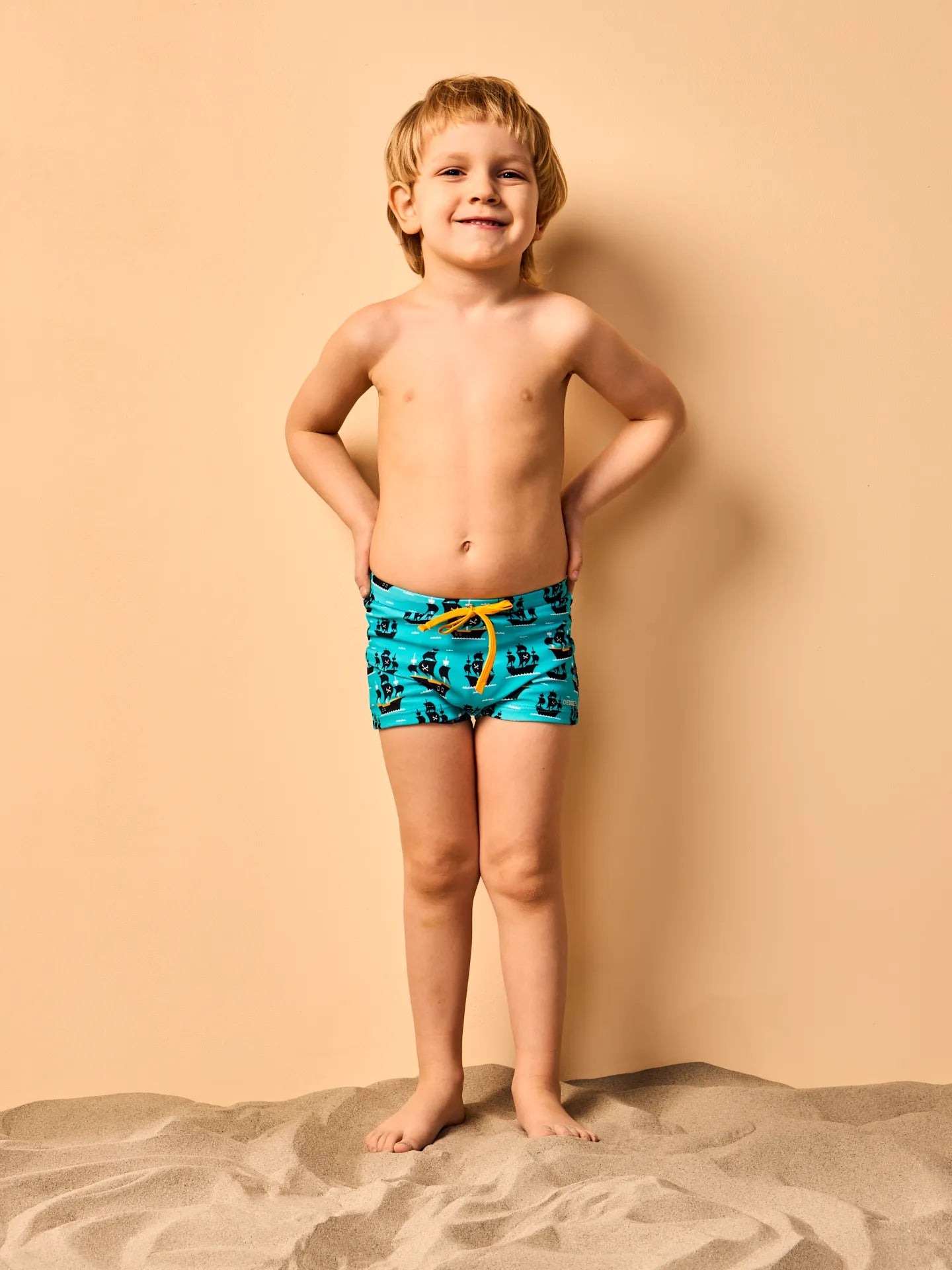 kids-elastic-swim-shorts-pirate-boat-b1/b1bd342ddb88d62e5f52a75b37149912ba25d766