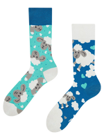 regular-socks-sheep-clouds-eb/eba0f85b590ee9e48a6101e5627cd60b9781e59d
