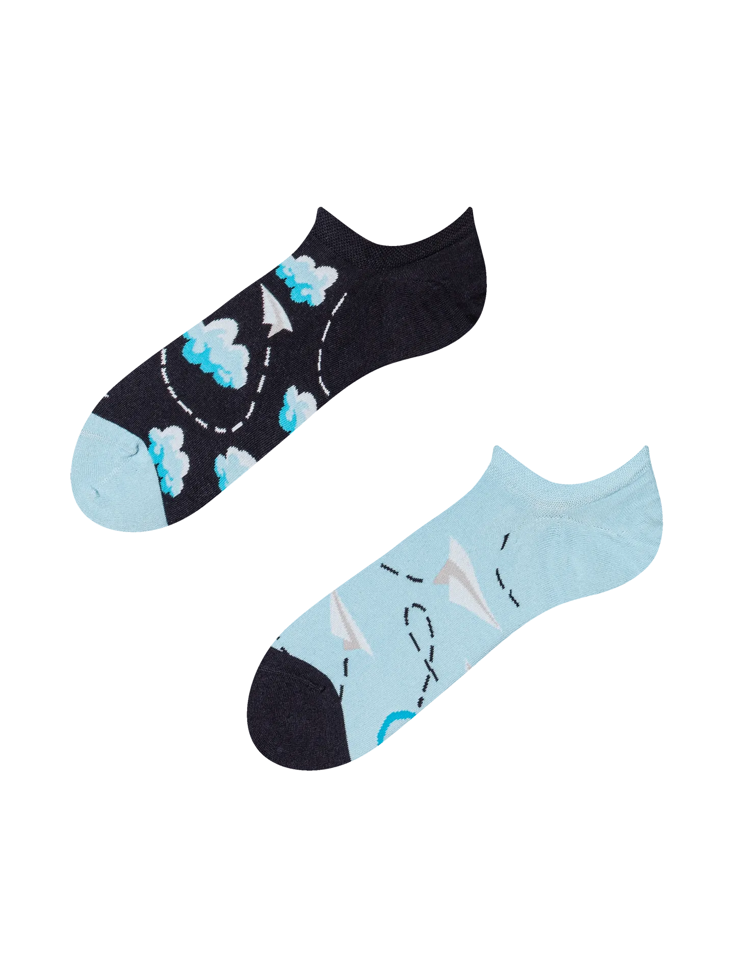 sneaker-socks-paper-planes-clouds-f0/f02478c0f3a86006fe1e284a0dd36950a4b0100f