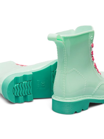 light-mint-kids-rain-boots-f7/f7aa44ae0f9ef850b31b7a9015f22d6096fb595d