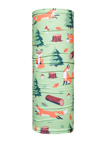 Lustiger Halswärmer Fuchs im Wald