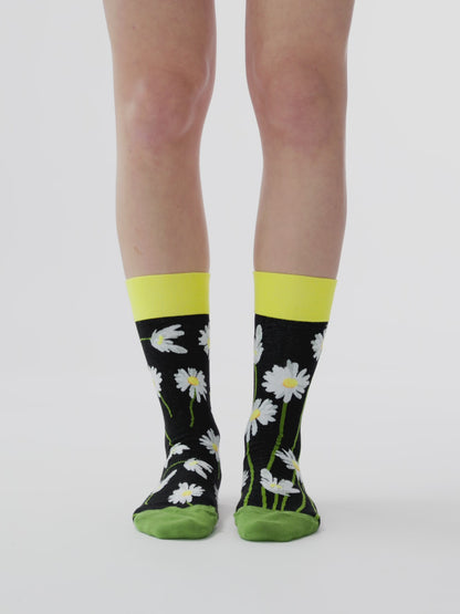 Lustige Socken Gänseblümchen in der Nacht